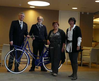 Transportfiets voor Van Neynselgroep - Mondial Movers - Verhuizen